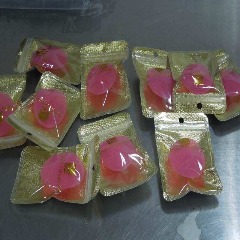 硅膠是什么材料做的